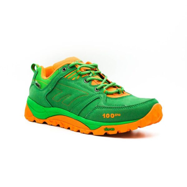 High tech wandelschoenen in de kleuren groen en oranje. De perfecte schoenen voor de actieve wandelaar. Product foto(2)